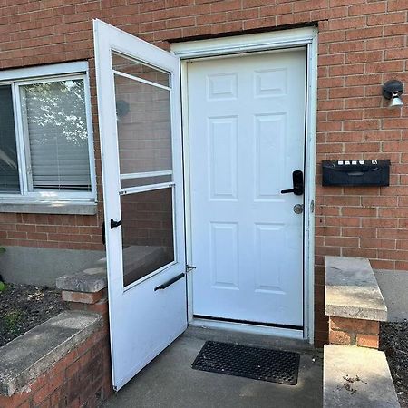 Cozy Apt Near Downtown Dayton Exterior photo